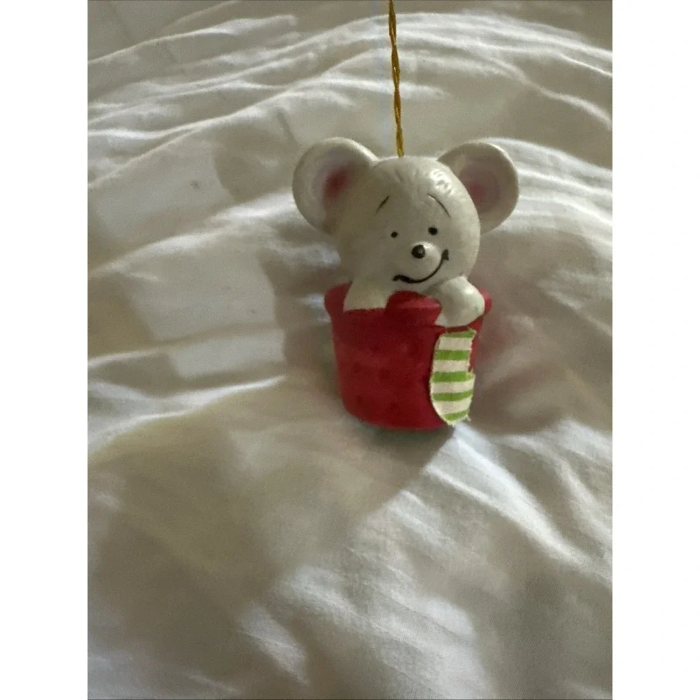 Vintage 1985 Lil Chimers  Ornament Jasco Porcelain Mouse & Beaver Bells Set Of 2